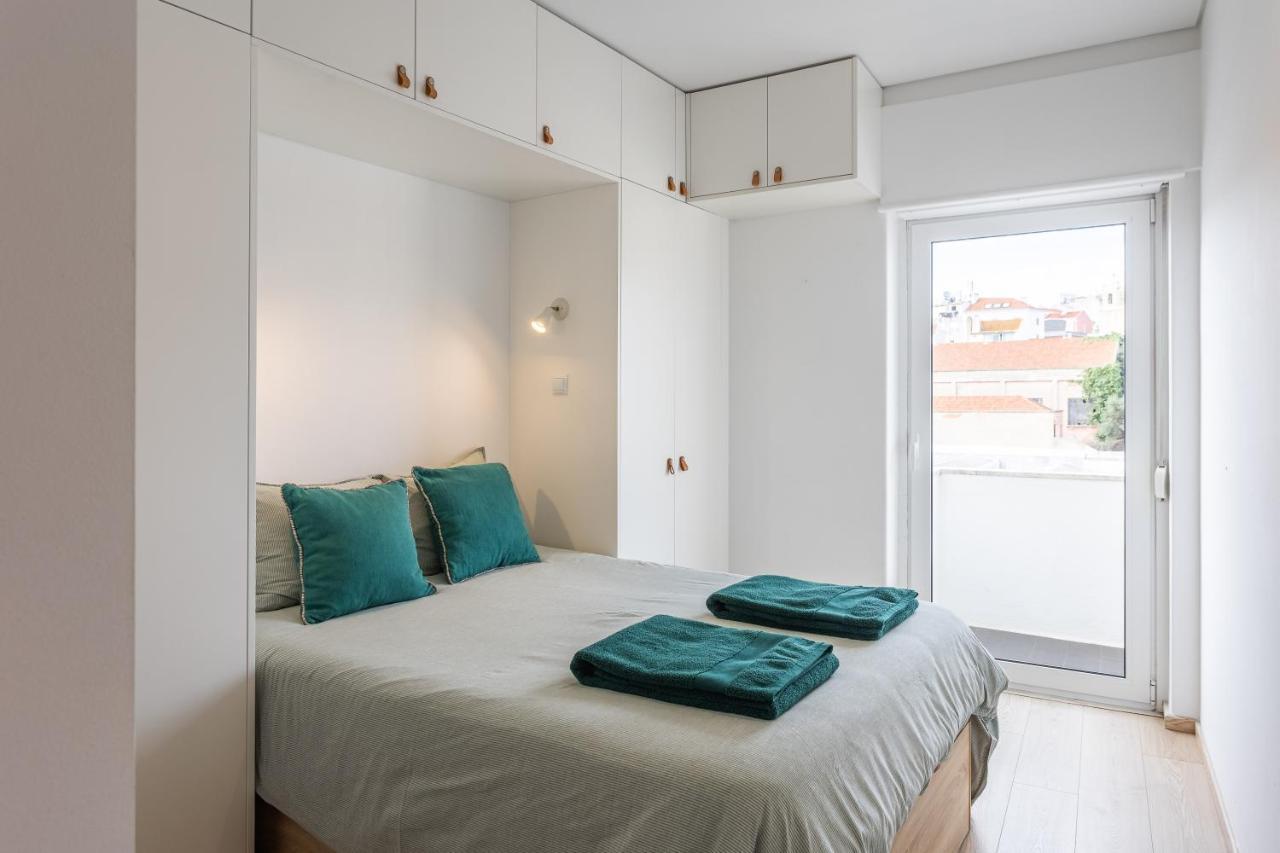Tejo River View Apartment Nearby Belem Lisbon Exterior photo